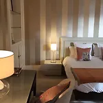 Alojamento de Acomodação e Pequeno-almoço La Maison Jules