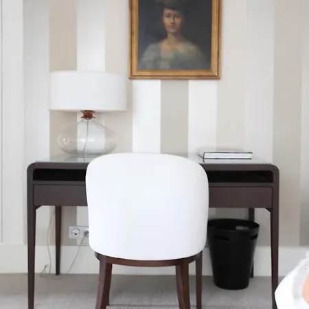 La Maison Jules 4* Tours