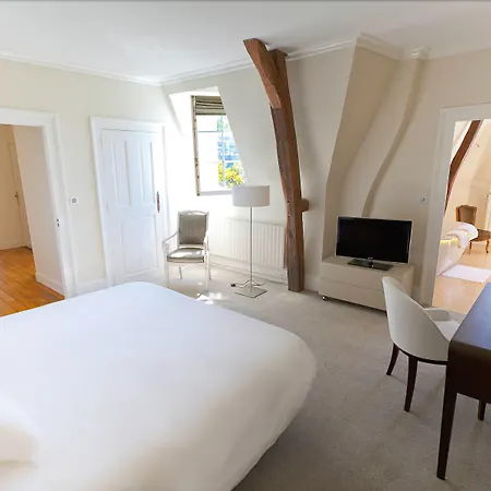 La Maison Jules 4*