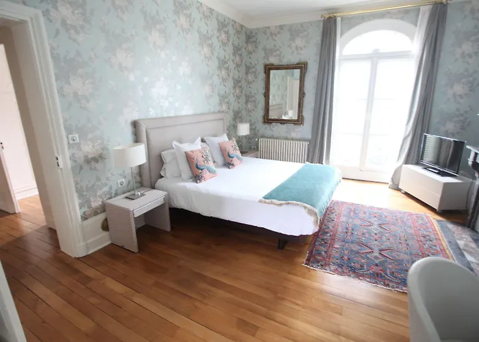 La Maison Jules 4* Tours